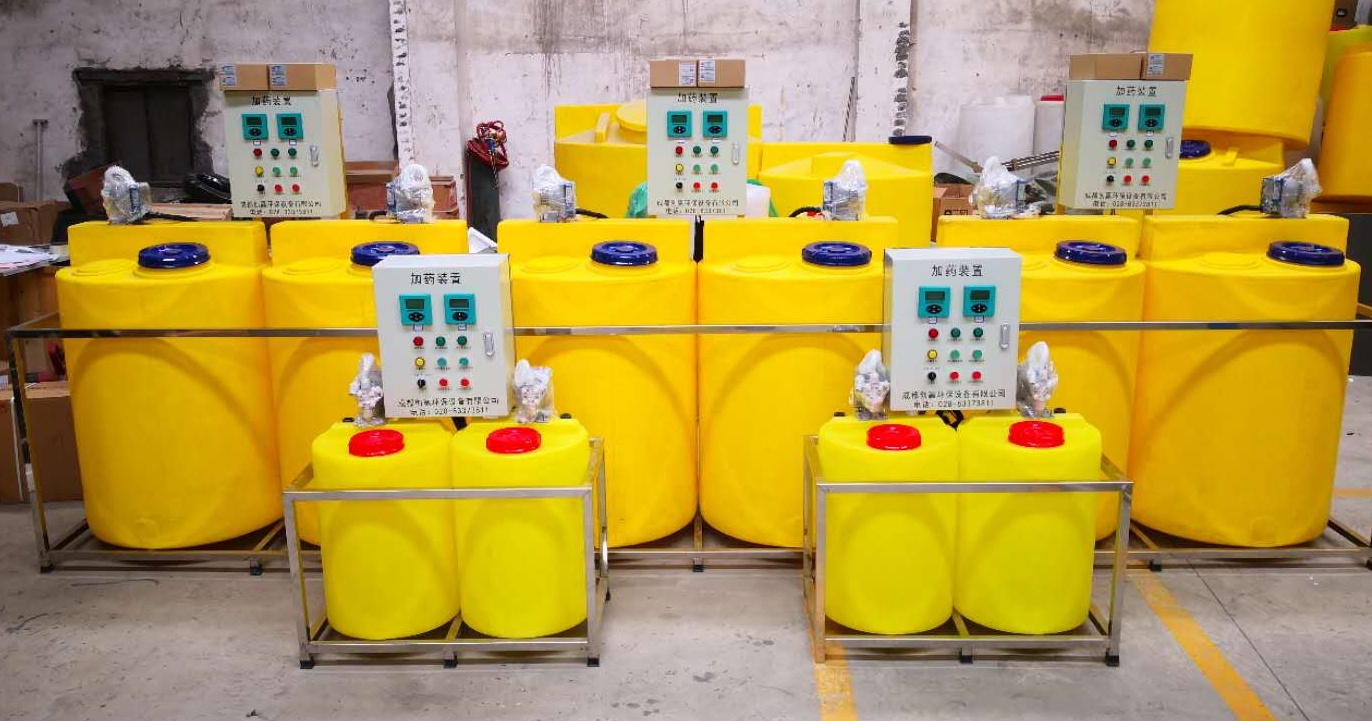 河南省建设集团-酸碱自动加药装置